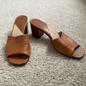 Nisolo Elizabeth Slide - Honey